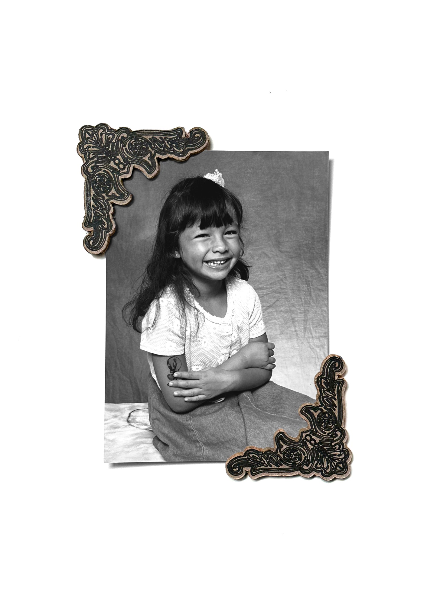 Anna Image Corner Gallery Magnets (2-Pack)
